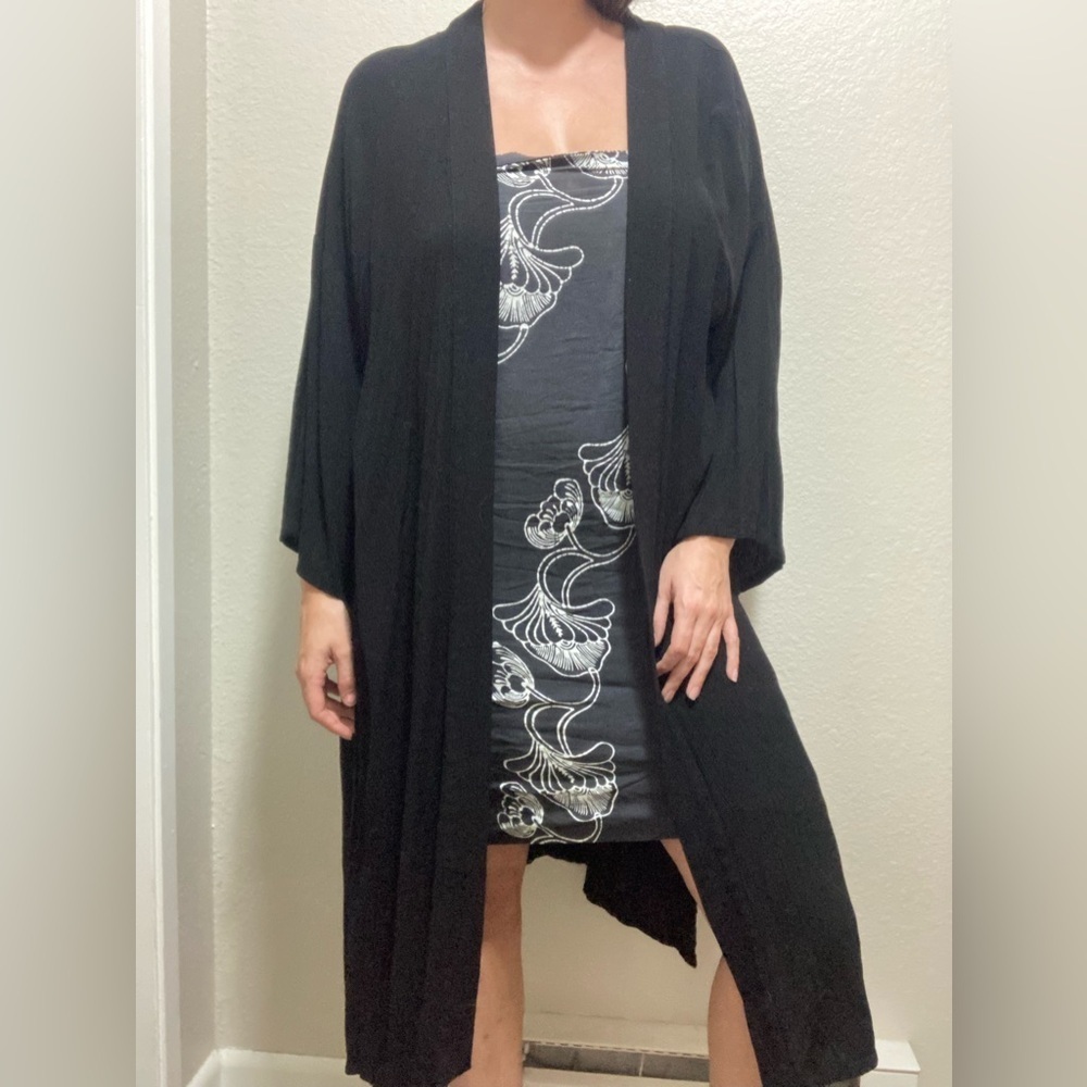 ASOS Design Black Kimono Lightweight Plant Viscose One Size Flowy Layer